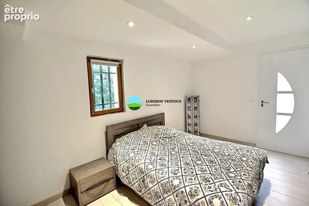 Maison de plain-pied 127 m² ? Jardin arboré, grand garage et environnement privilégié - photo 8