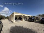 Maison à AMBARES-ET-LAGRAVE