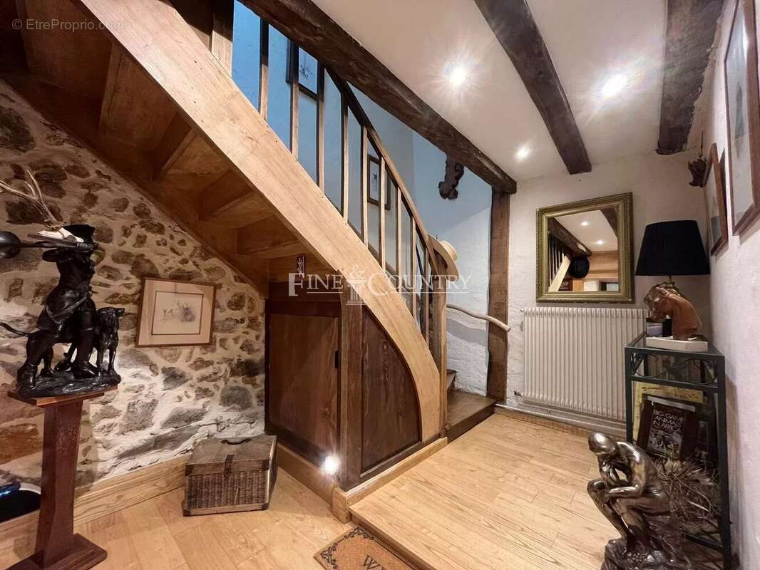 Maison à MAZEROLLES