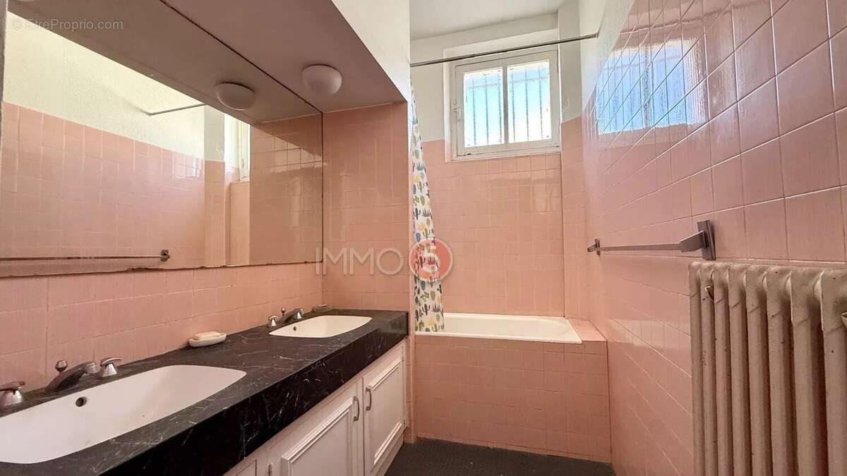 Appartement à LE RAINCY