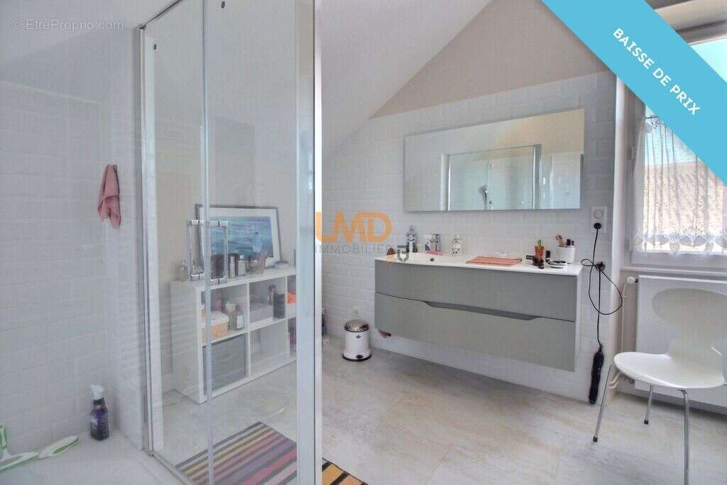 Maison à SAINT-JEAN-D&#039;ANGELY