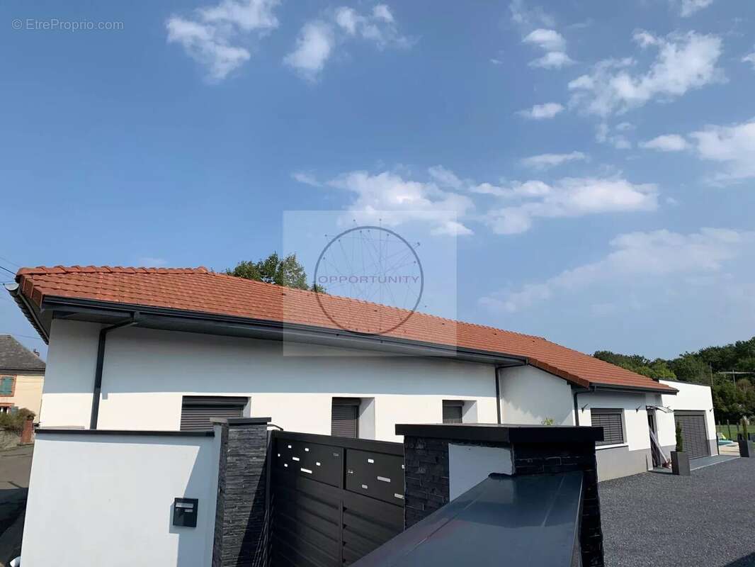 Maison 300 m² à Orleix  - photo 11