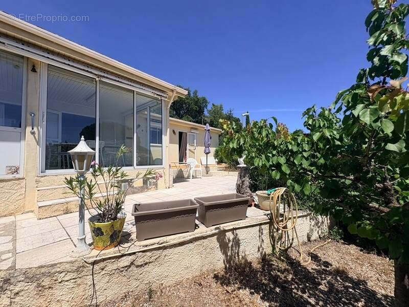 Maison à ROQUEBRUNE-SUR-ARGENS