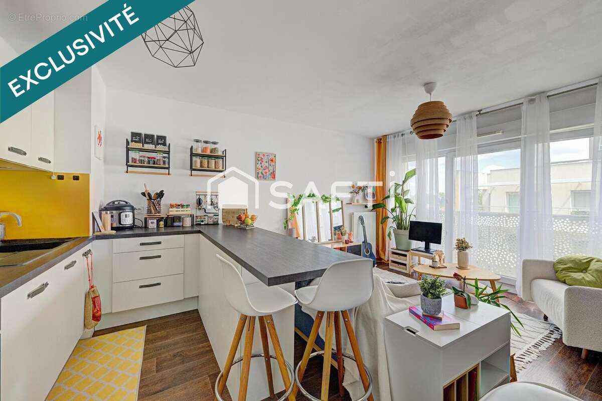 Photo 3 - Appartement à CHOISY-LE-ROI