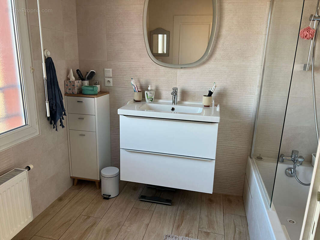 Maison à BOURGOIN-JALLIEU