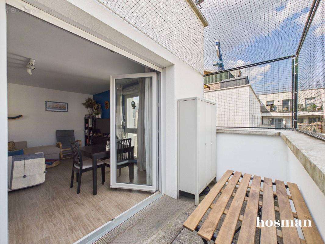 Appartement à SARTROUVILLE