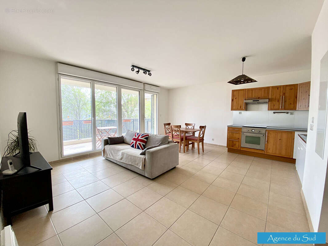 Appartement à MARSEILLE-14E