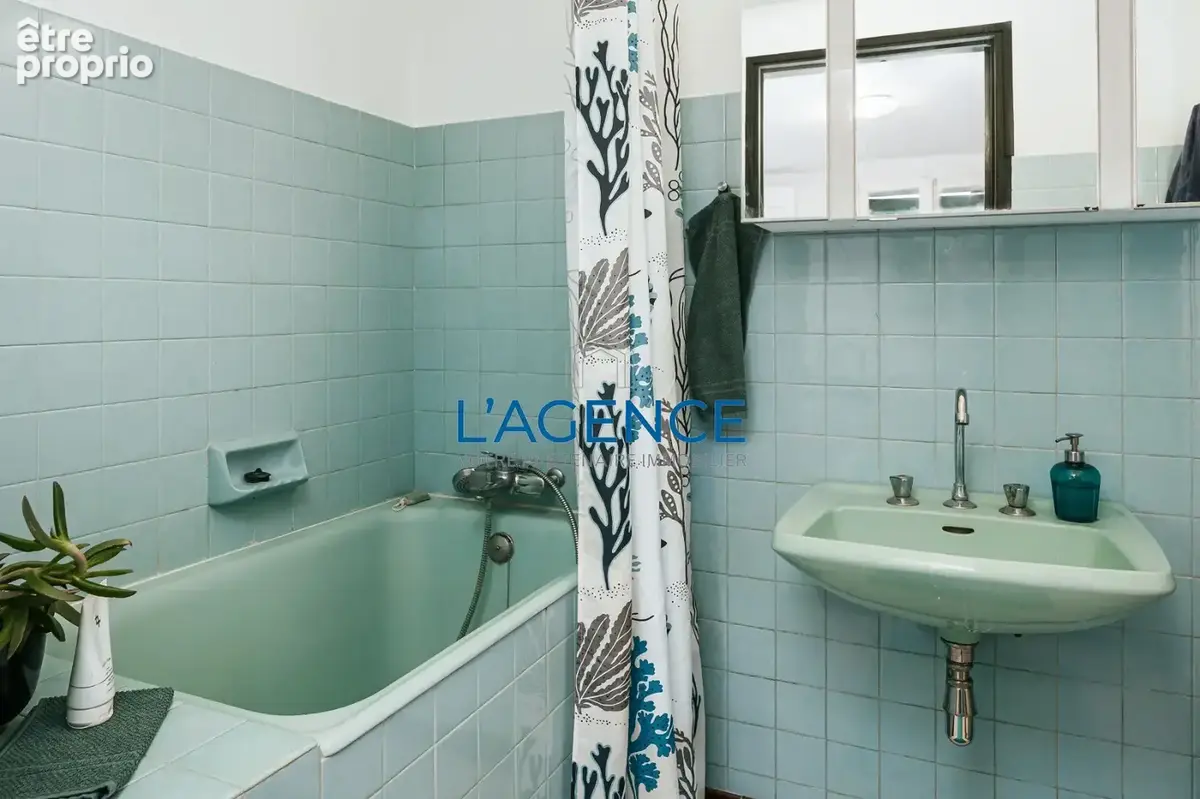 Hyères en coeur de ville, charmante maison de 100m2, vue mer. - photo 13