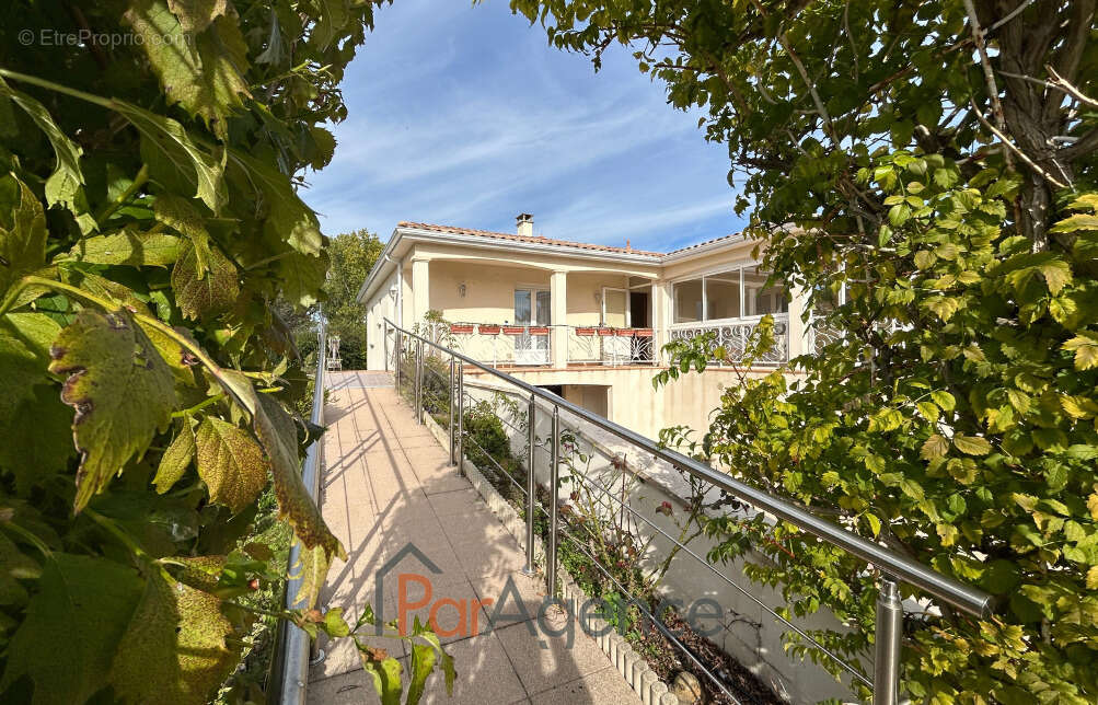 Maison à SAINT-PALAIS-SUR-MER