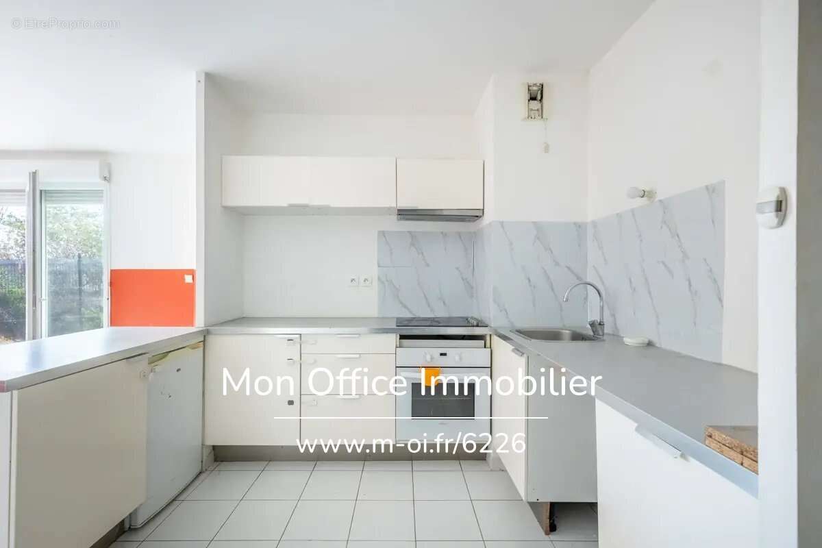 Appartement à MARSEILLE-14E