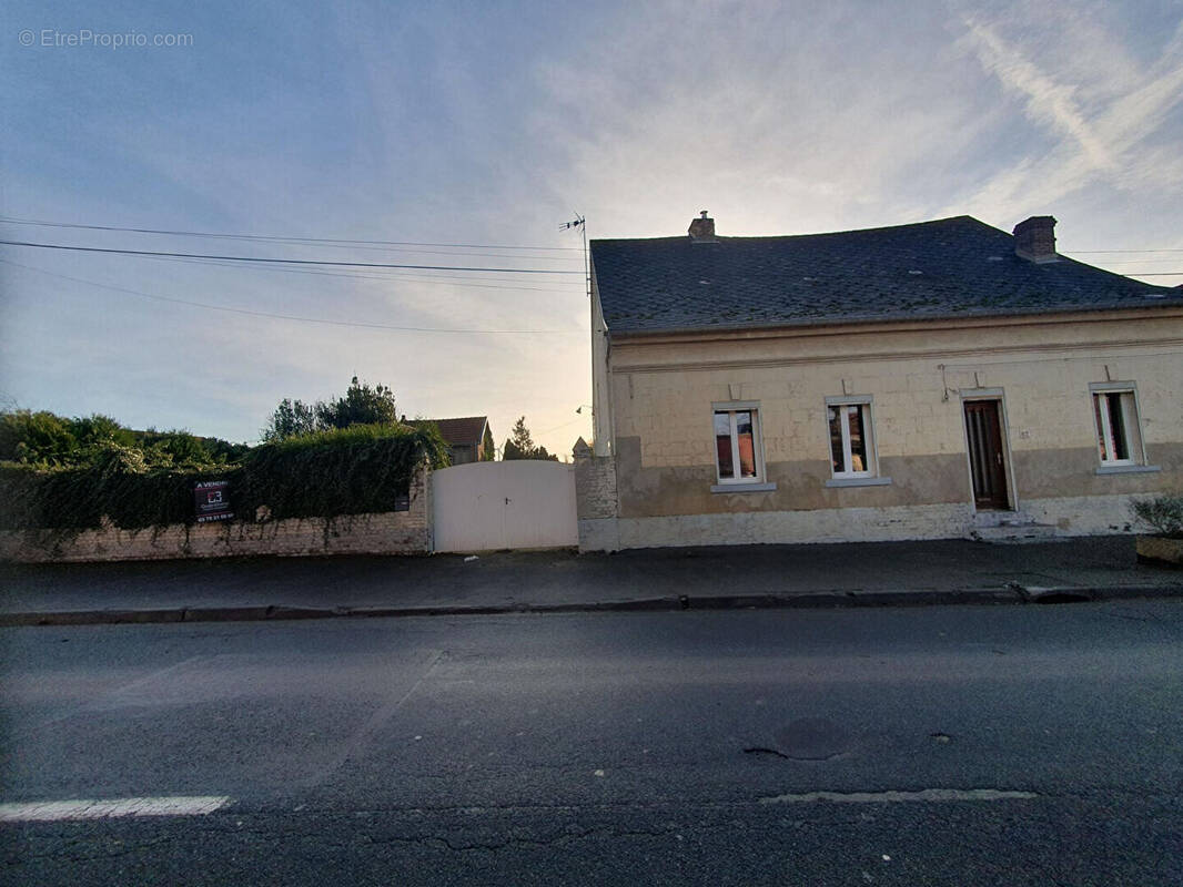 Maison à MONT-D&#039;ORIGNY