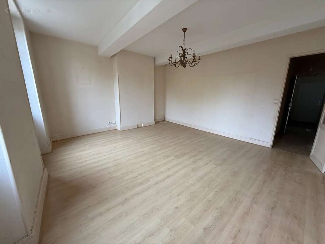 Appartement à EAUZE