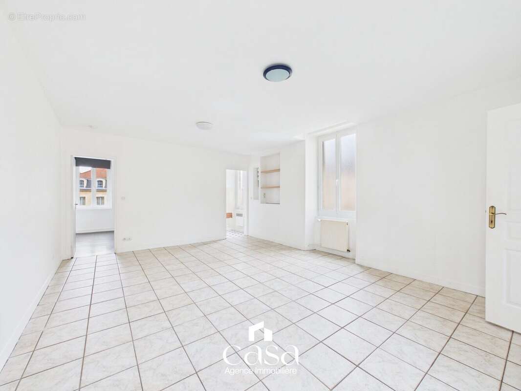 Appartement 57 m² à Falaise  - photo 2