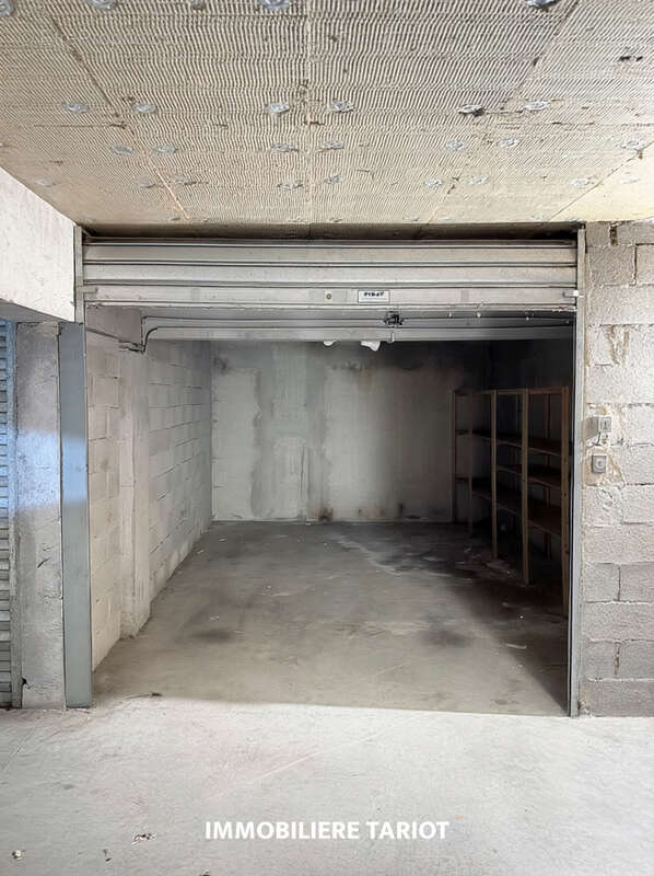 Parking à MARSEILLE-5E