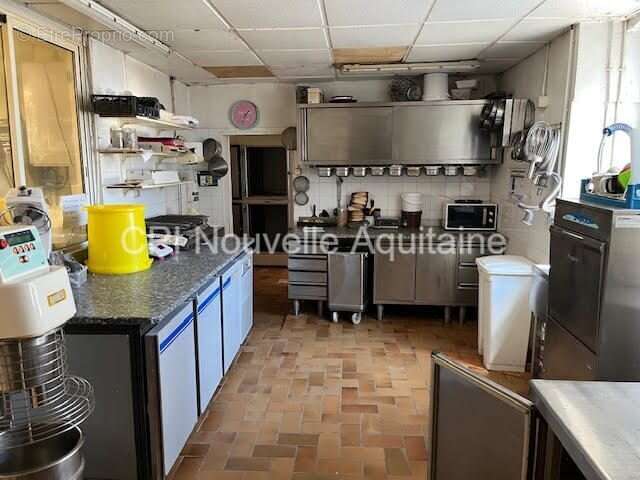 Appartement 475 m² à Jarnac  - photo 5