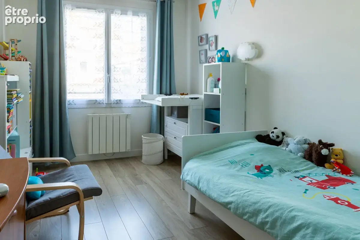 Appartement 3 pièces de 86 m2, cave, 2 parkings - photo 6