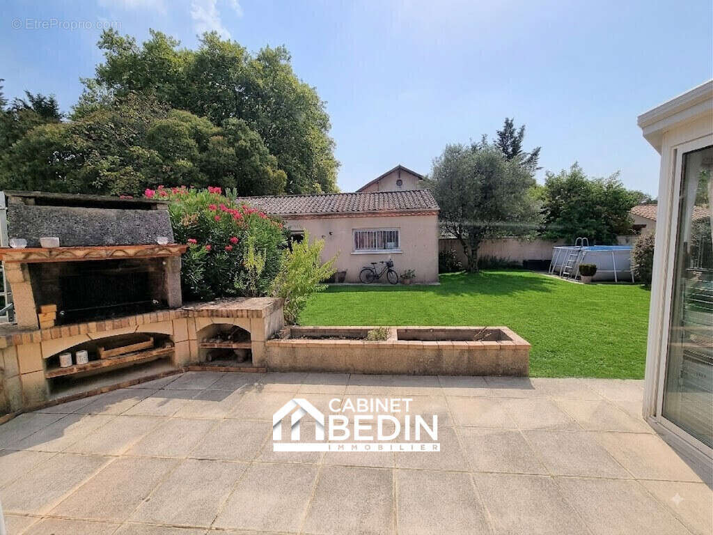 Maison 130 m² à Camblanes-Et-Meynac  - photo 9