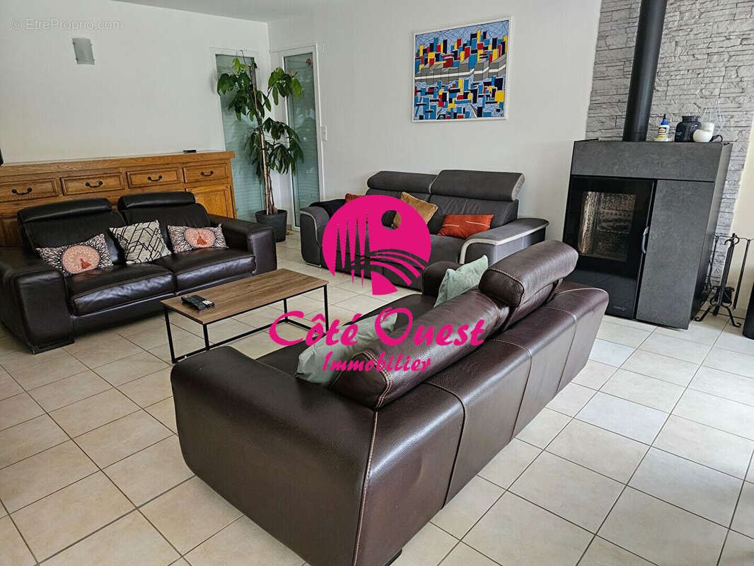 Maison à CAUVILLE-SUR-MER