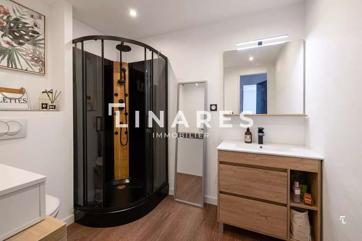 Appartement à MARSEILLE-9E