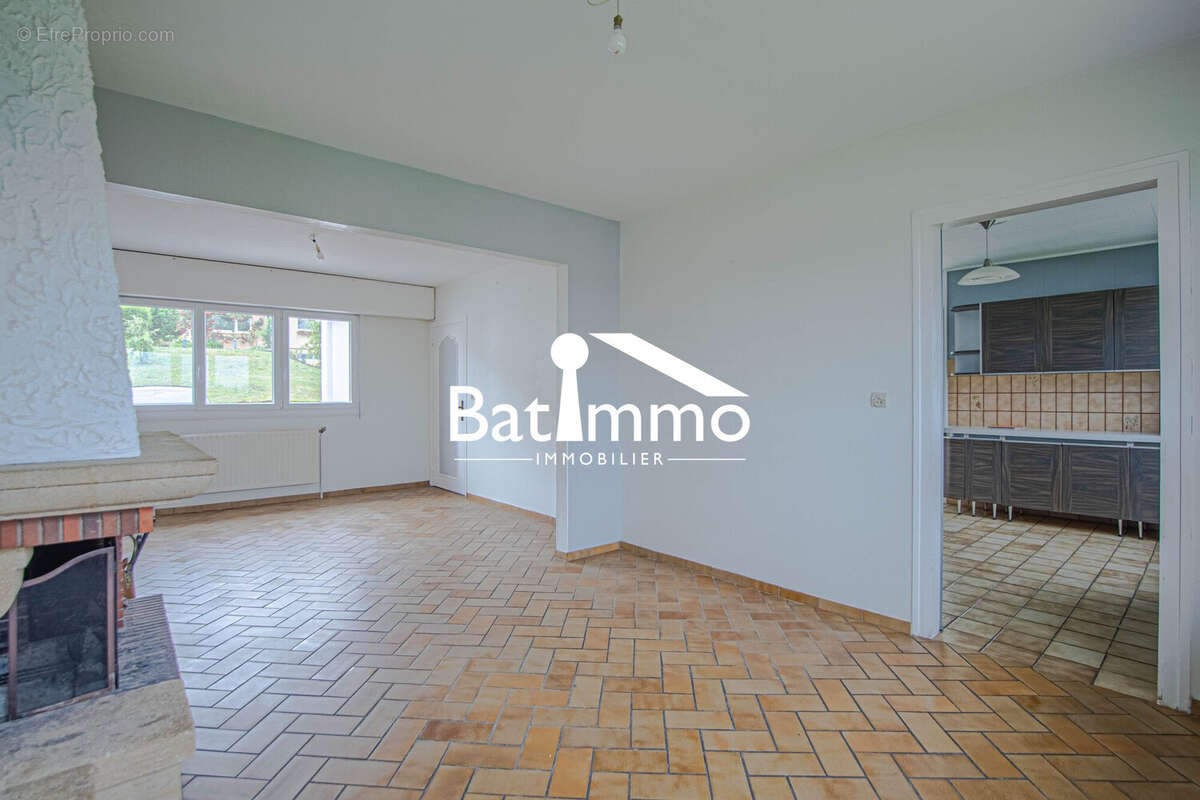 Maison à ROZERIEULLES