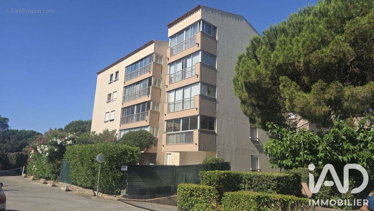 Appartement 45 m² à Frejus  - photo 4