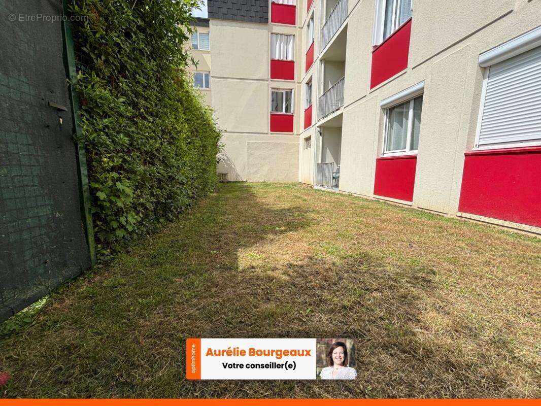 ÉVREUX – Appartement 2 chambres avec jardinet privatif, entièrement rénové - 27000 - photo 12