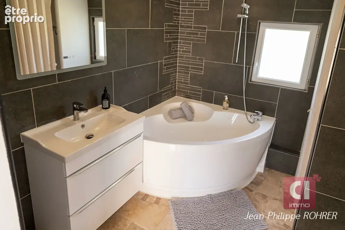 Maison 5 pièces à vendre à Garéoult -  457 000 - photo 12