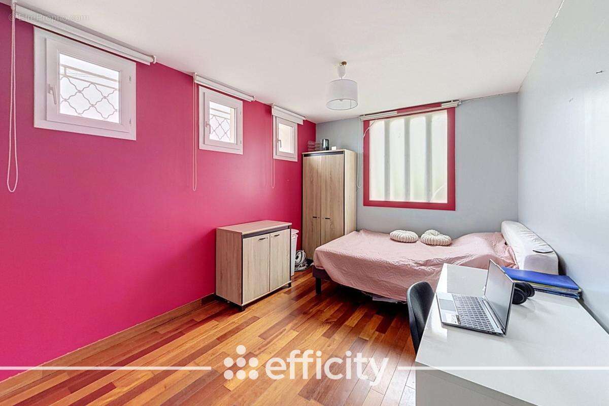 Appartement à LOIRE-SUR-RHONE