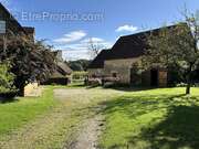 Maison à BELLOU-LE-TRICHARD