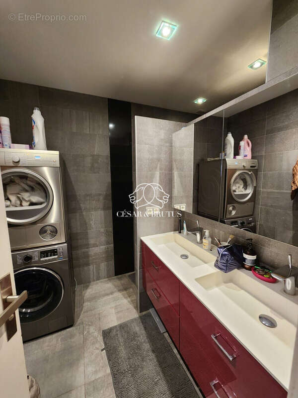 Appartement à TASSIN-LA-DEMI-LUNE
