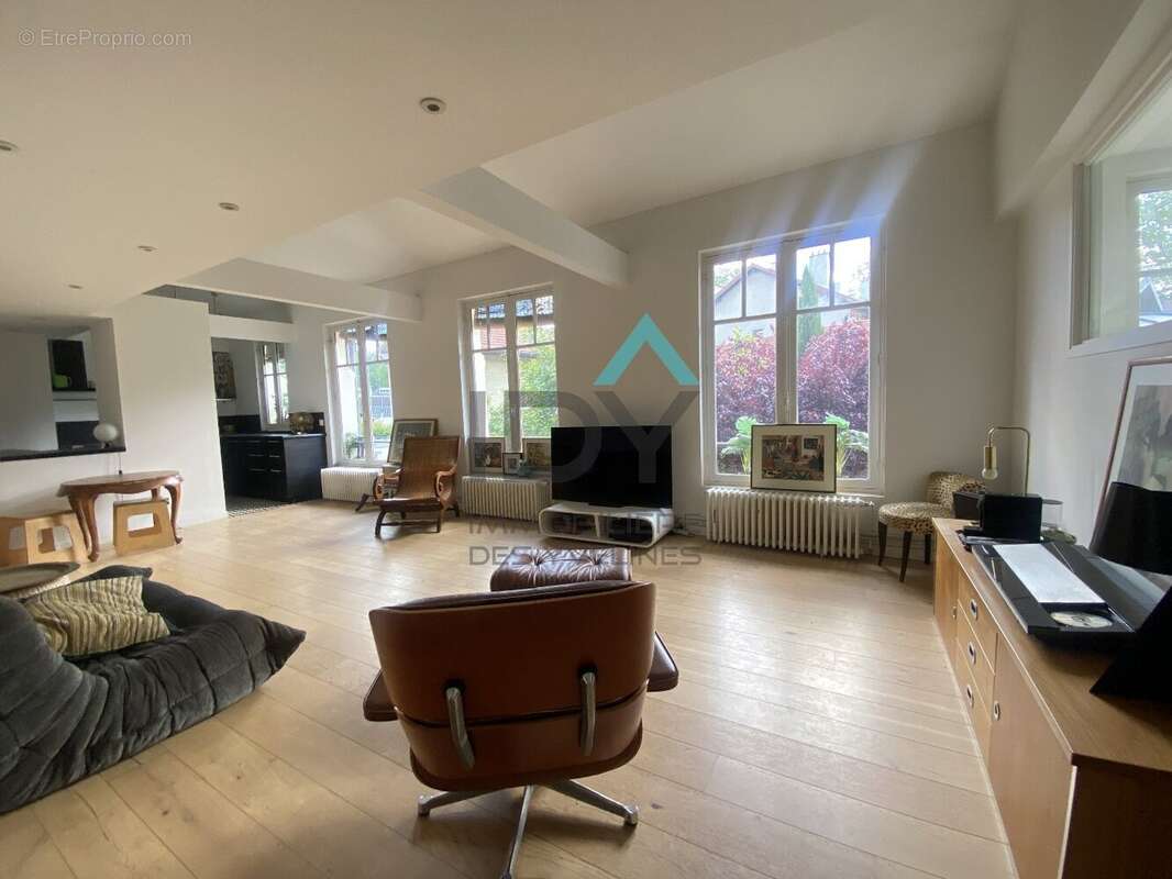 Appartement à LE VESINET