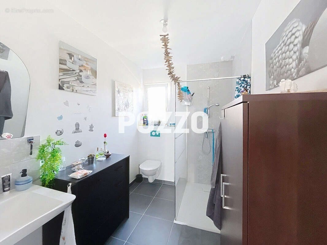 Maison à SAINT-SAMSON-DE-BONFOSSE