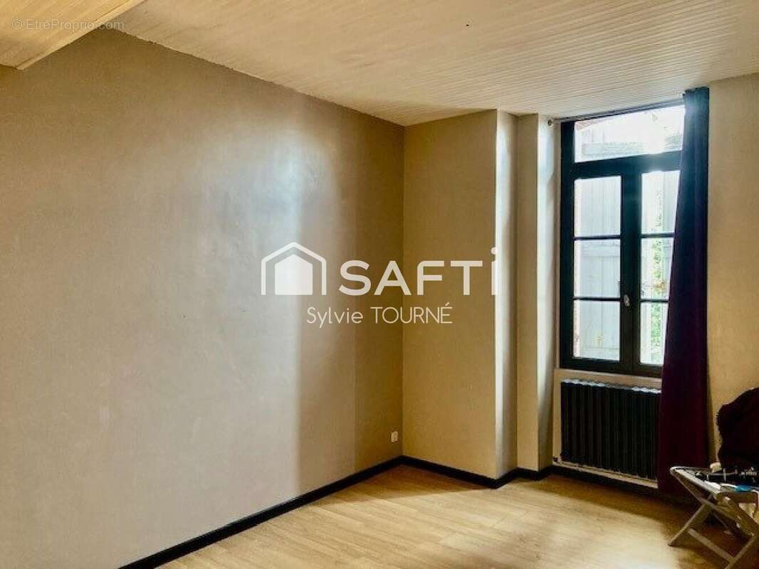 Maison 184 m² à Cazaubon  - photo 9