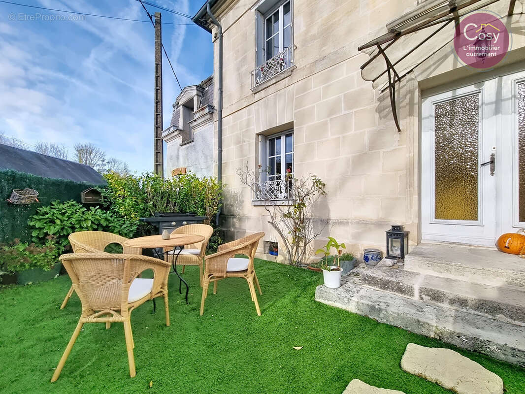 Maison à VIC-SUR-AISNE