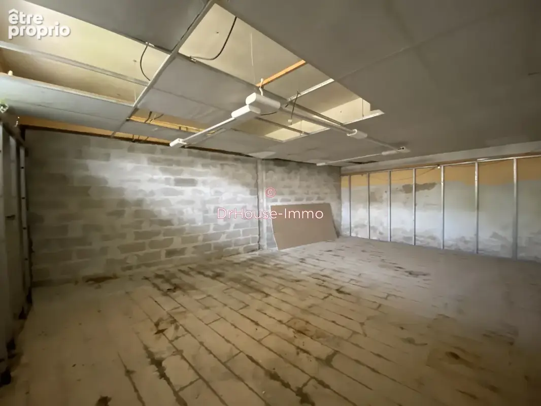 Appartement 8 pièces 526 m² à vendre à Lesparre-Medoc (33340) - photo 9