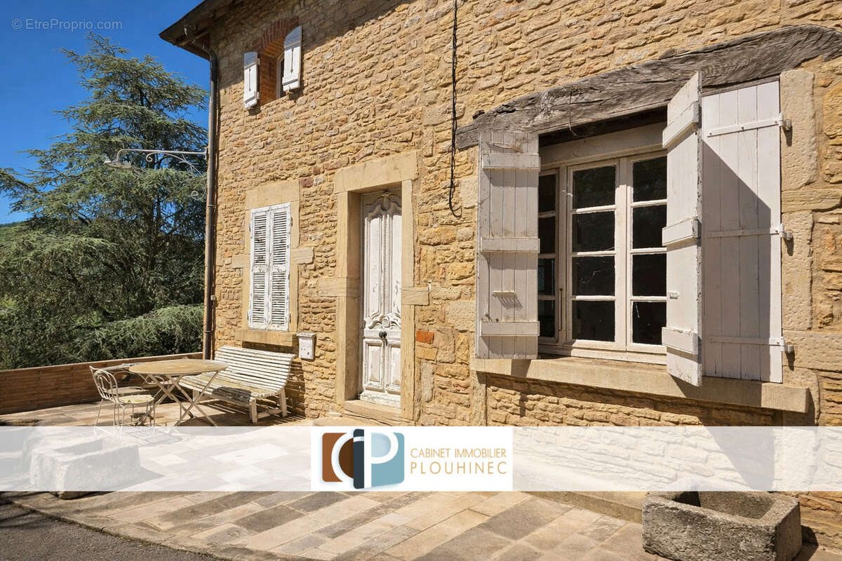 Maison à BUSSIERES