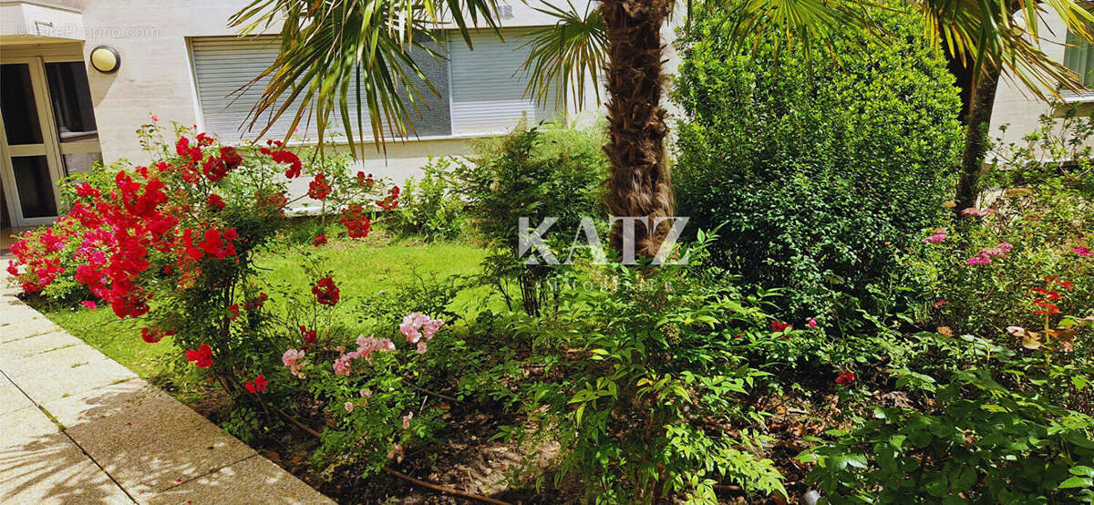 Appartement à GARCHES