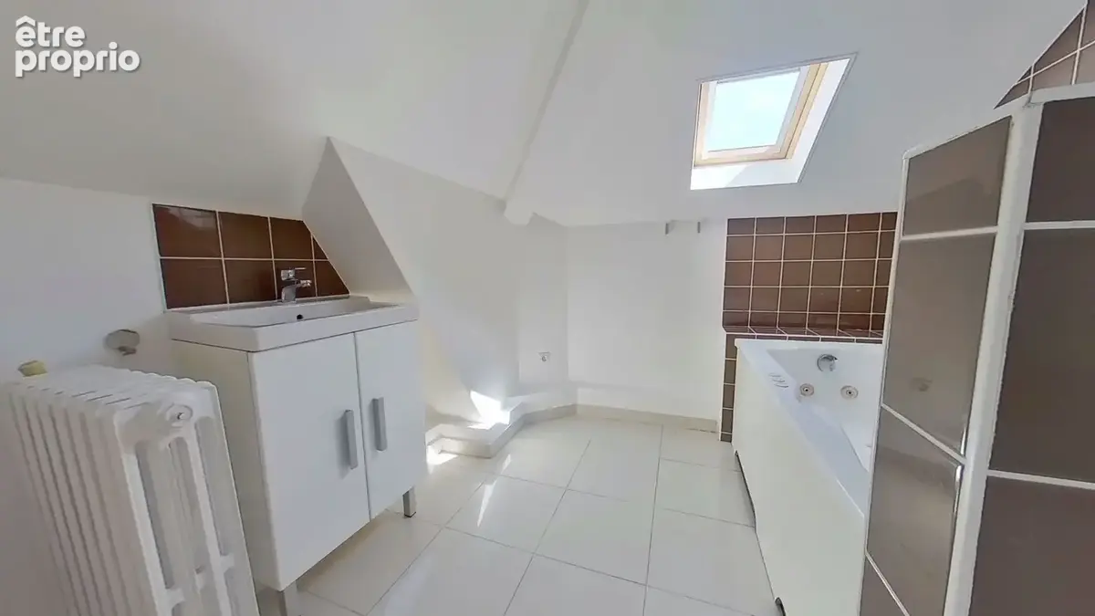 MAISON NOISY LE SEC - 8 pièce(s) - 170 m2 - photo 11