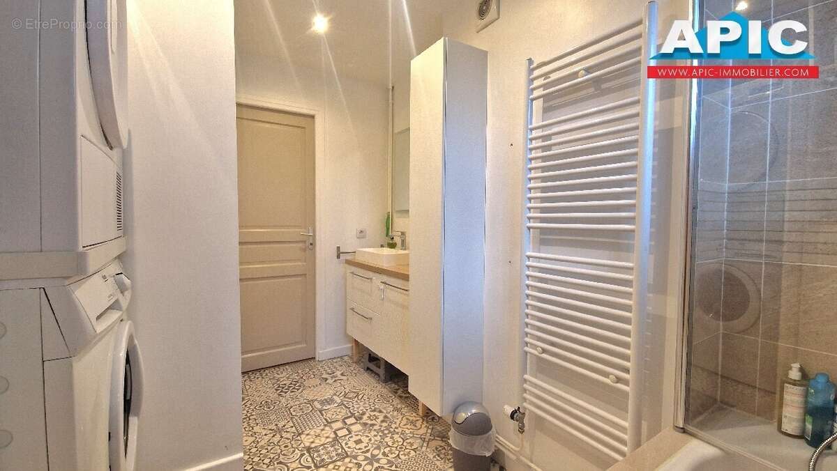 Appartement à GROSLAY