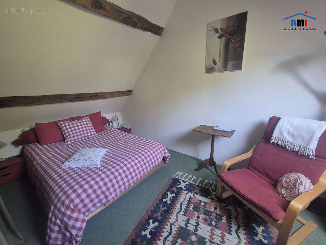 Maison à MOUTIERS-AU-PERCHE