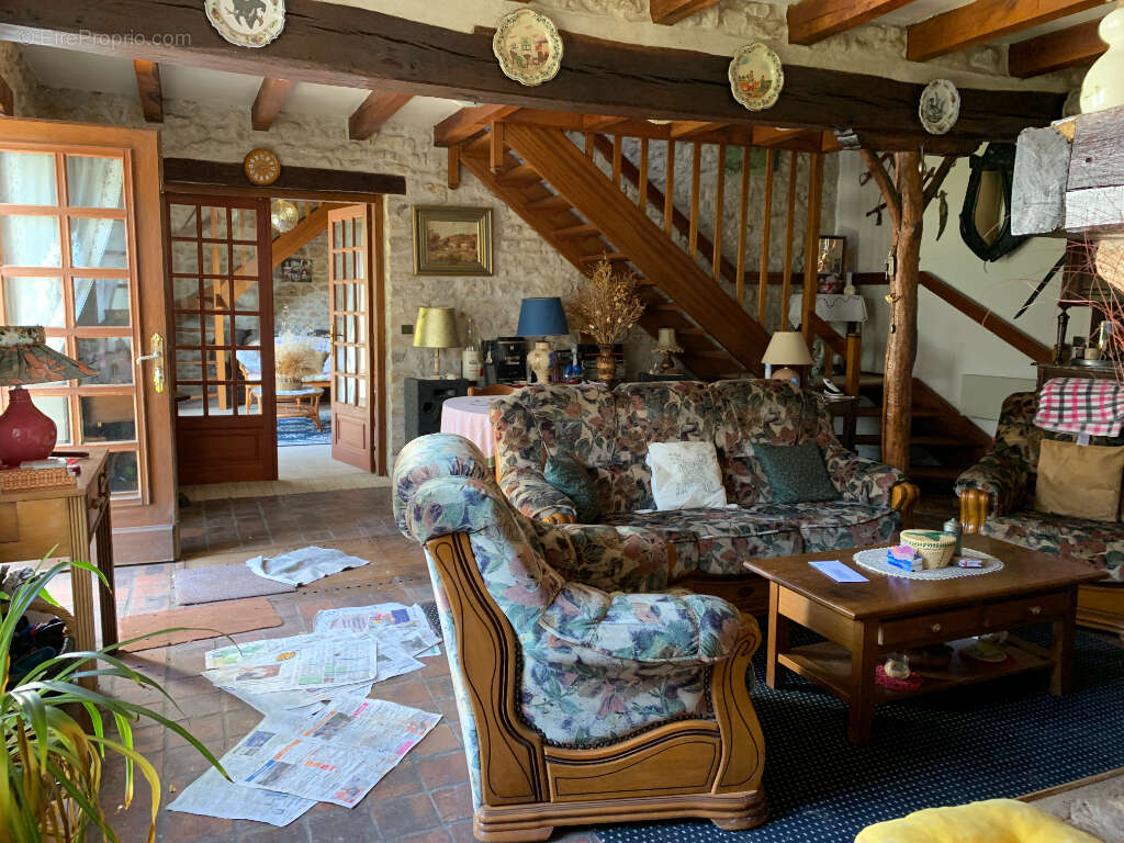 Maison à OUZOUER-LE-MARCHE