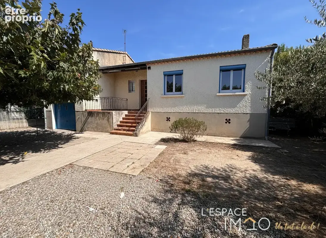Photo Maison à Cabannes au prix de 298 200€