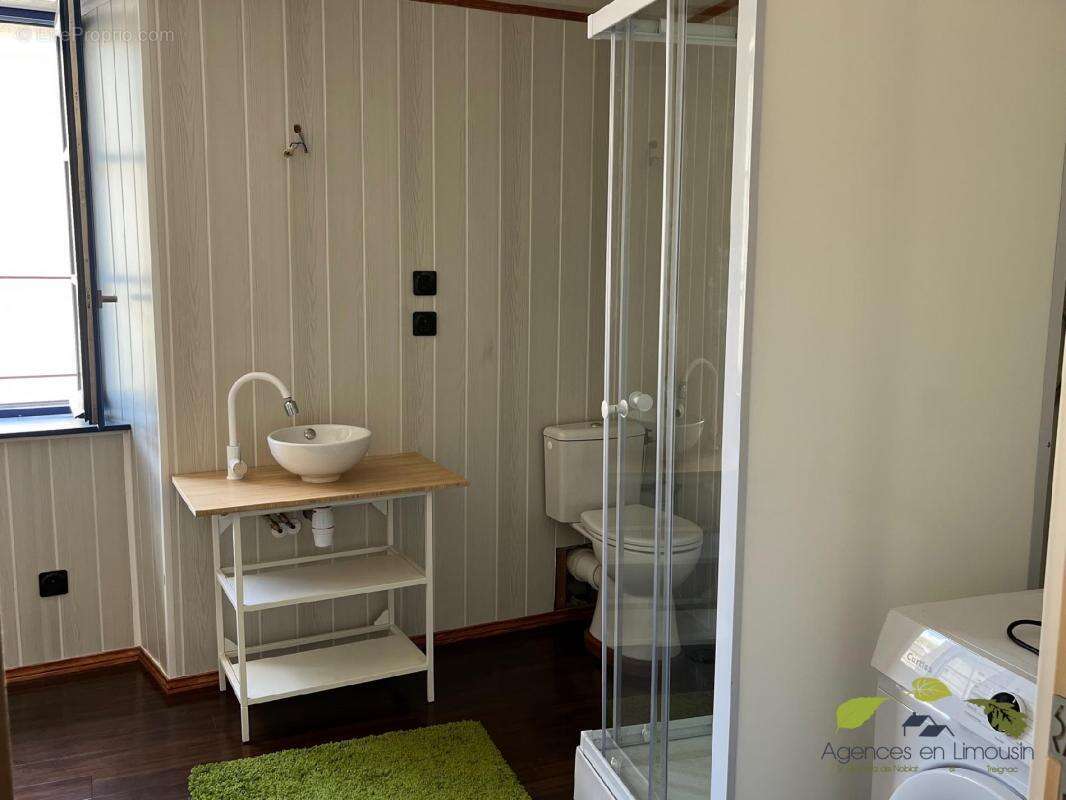 Maison 79 m² à Treignac  - photo 6