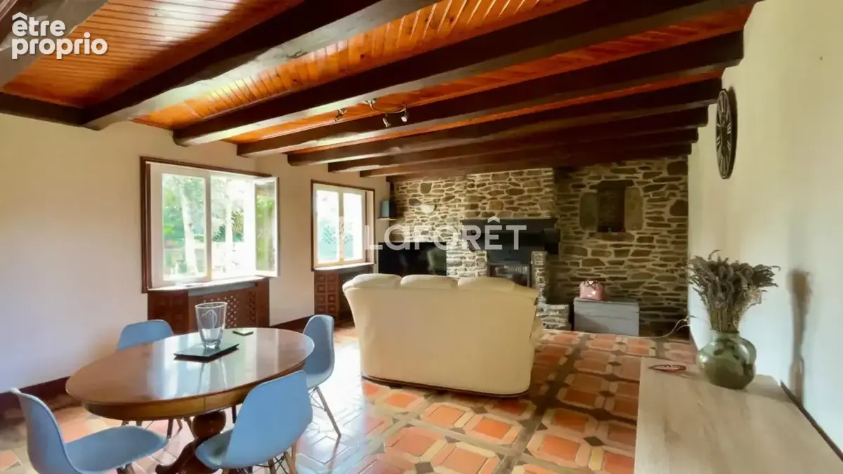 2 MAISONS à LANGOAT - 10 pièce(s) - 120m² et 80m² - photo 4