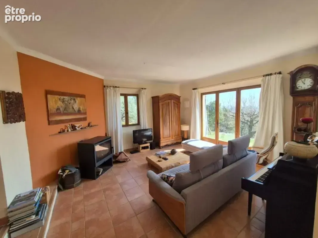 SEILLANS (83) Propriété à vendre. 695 000 € - photo 14