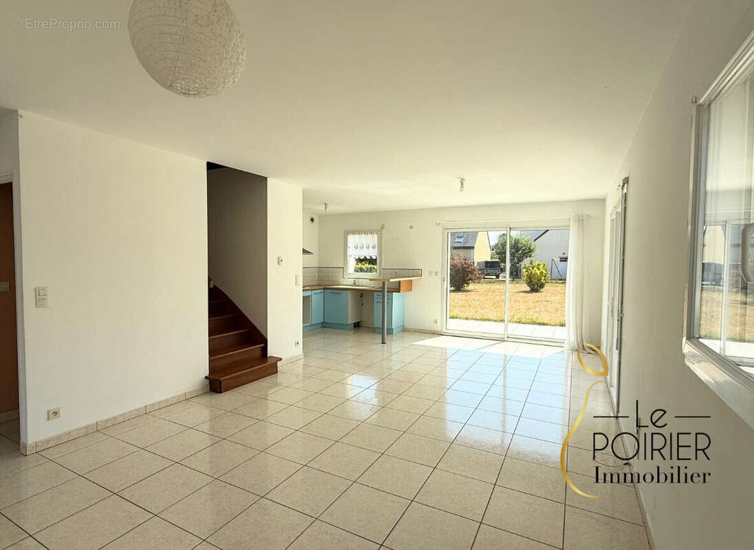 Maison 108 m² à Saint-Alban  - photo 2