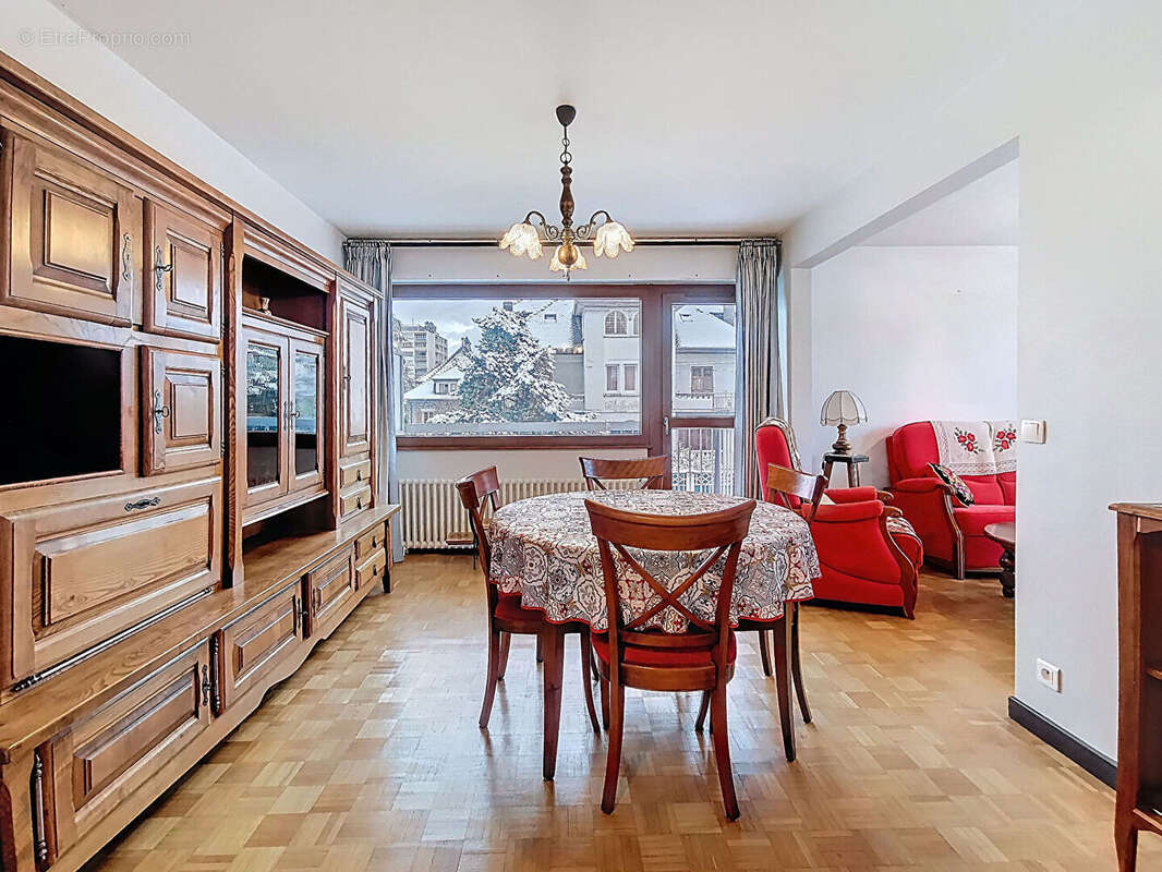 Appartement à THONON-LES-BAINS