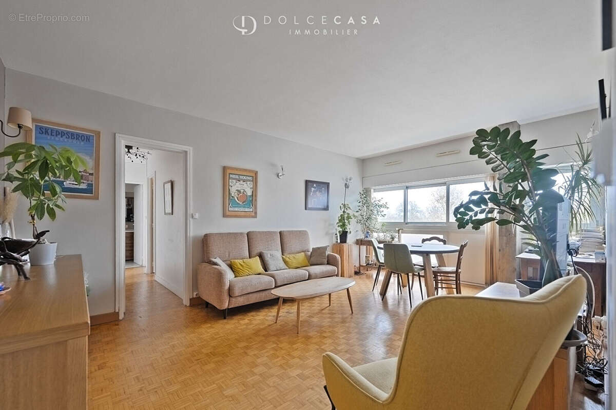 Appartement à LE PERREUX-SUR-MARNE