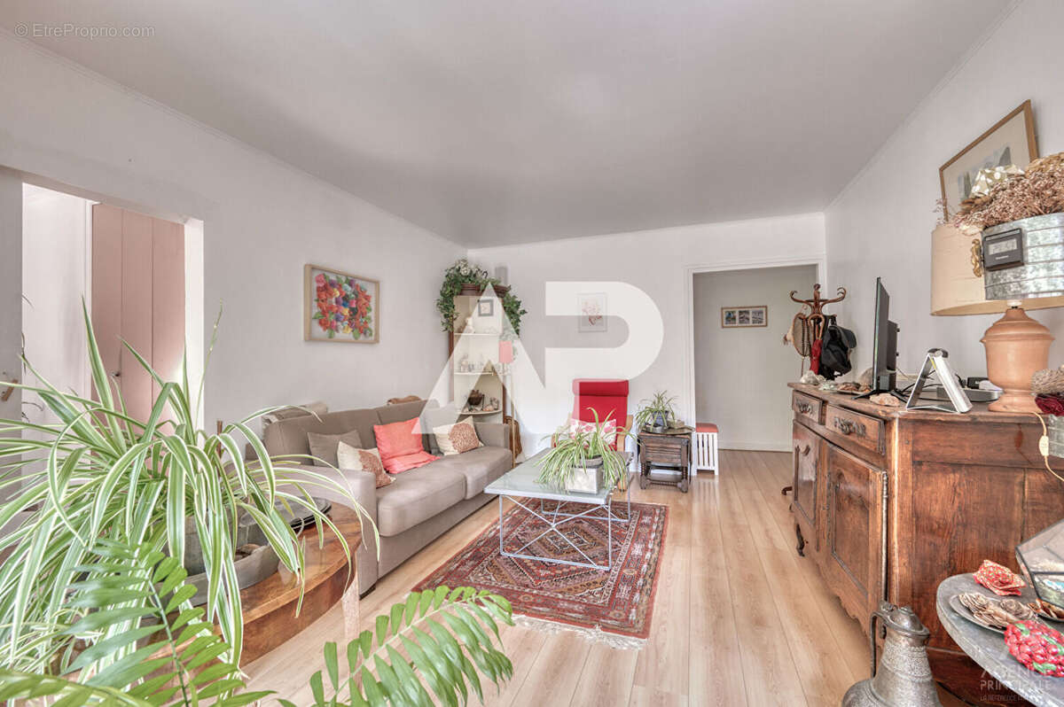 Appartement à RUEIL-MALMAISON