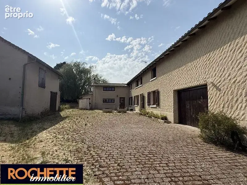 Maison à NERVIEUX